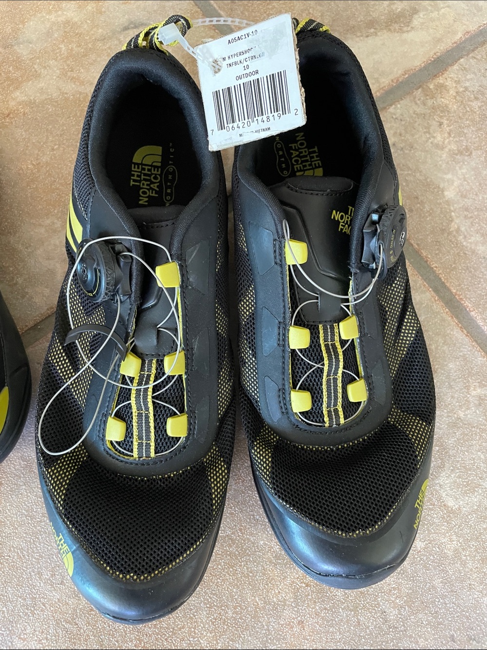 NEW The North Face Hypershock BOA Hybrid Male's Water Shoe.